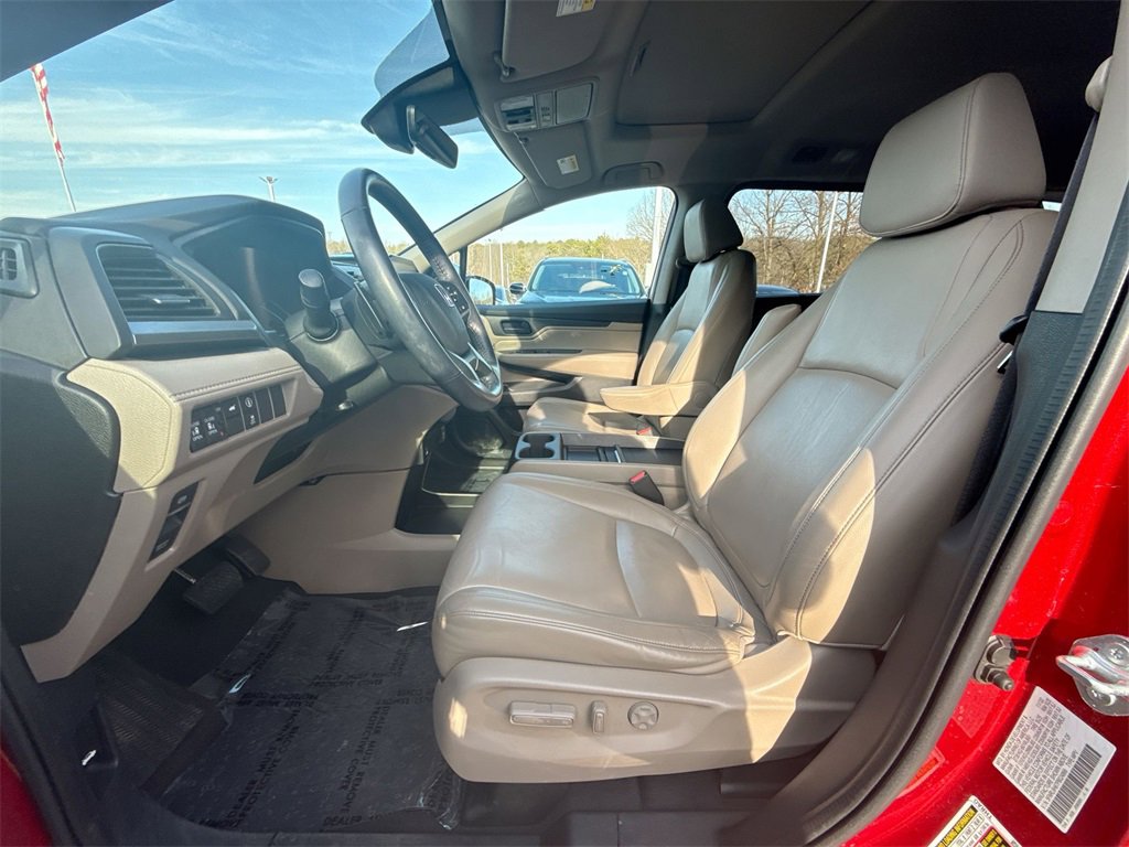 Used 2023 Honda Odyssey EX-L image 13