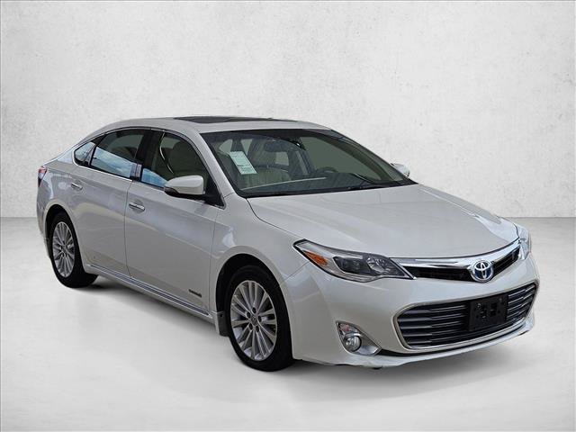 Used 2015 Toyota Avalon XLE Touring FWD image 3