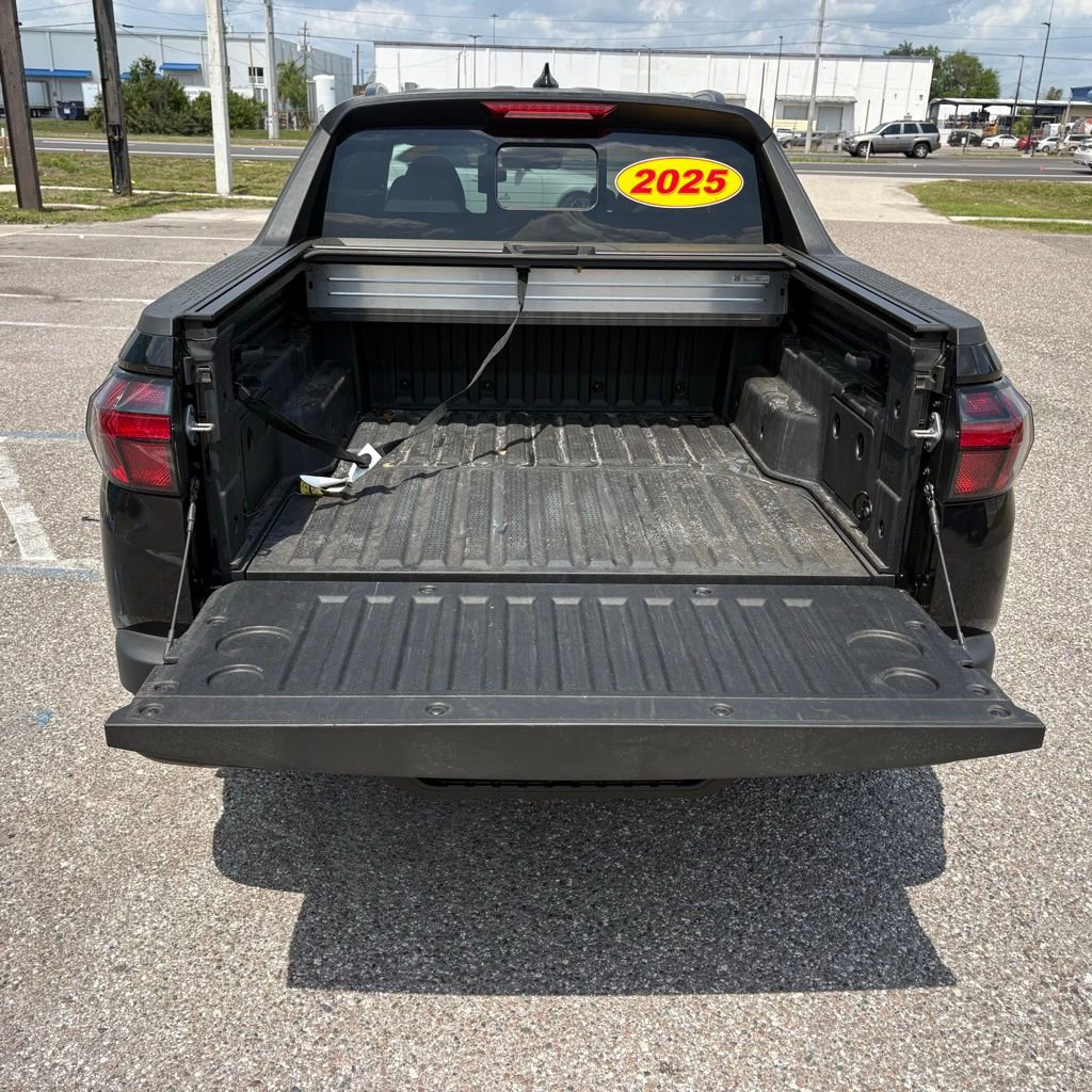 Certified 2025 Hyundai Santa Cruz SEL image 14