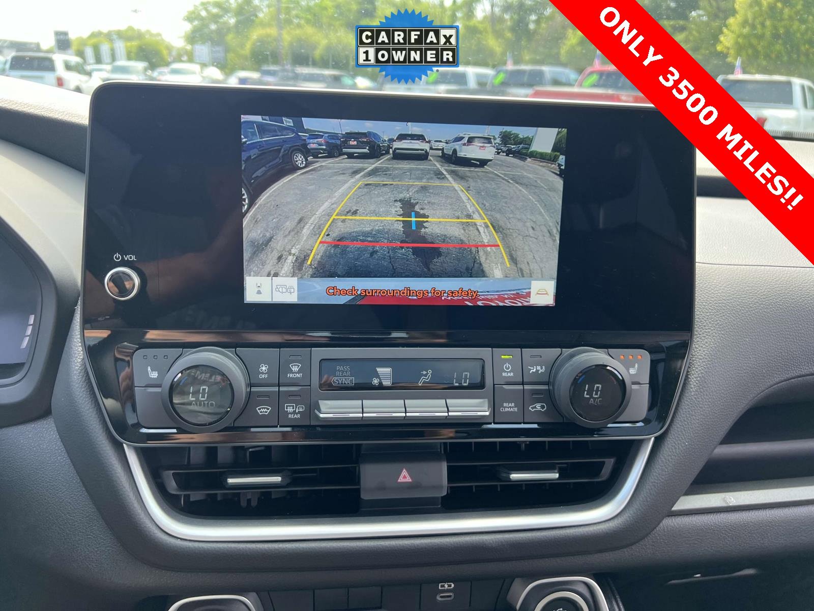 Used 2025 Toyota Grand Highlander AWD image 9