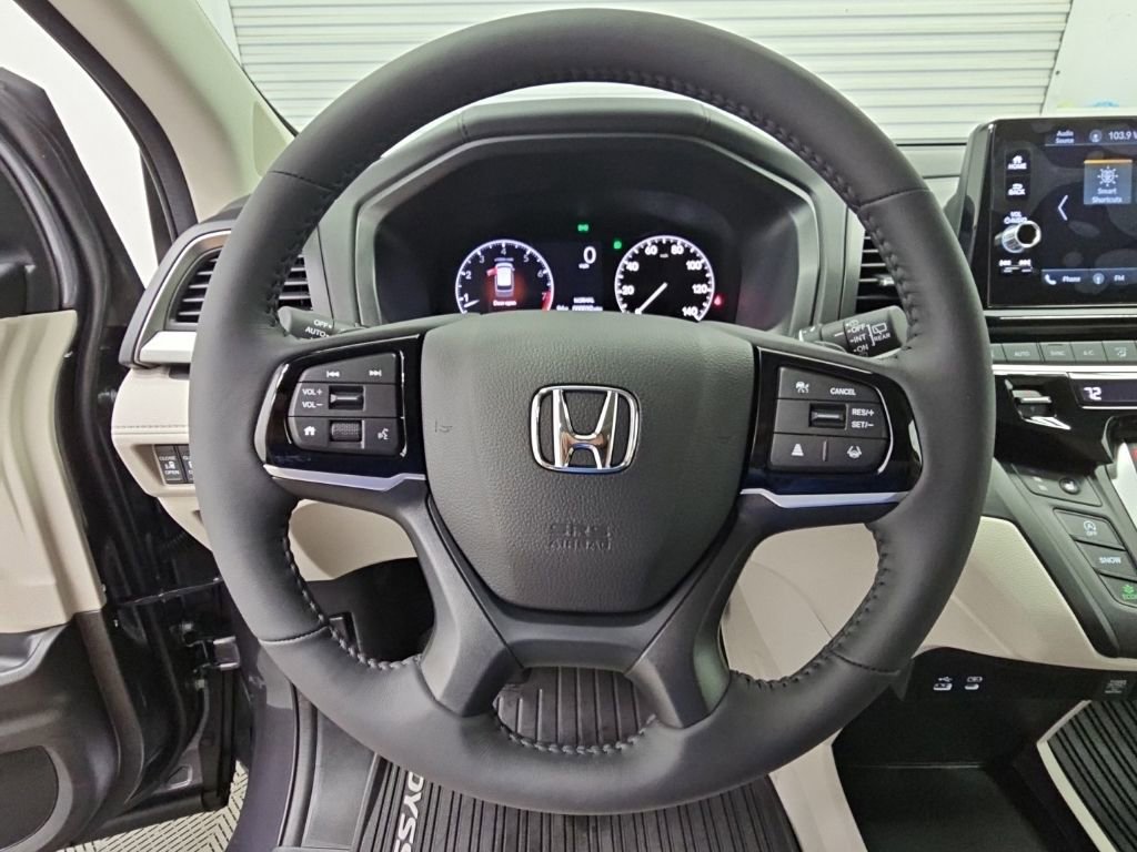 New 2026 Honda Odyssey EX-L image 24