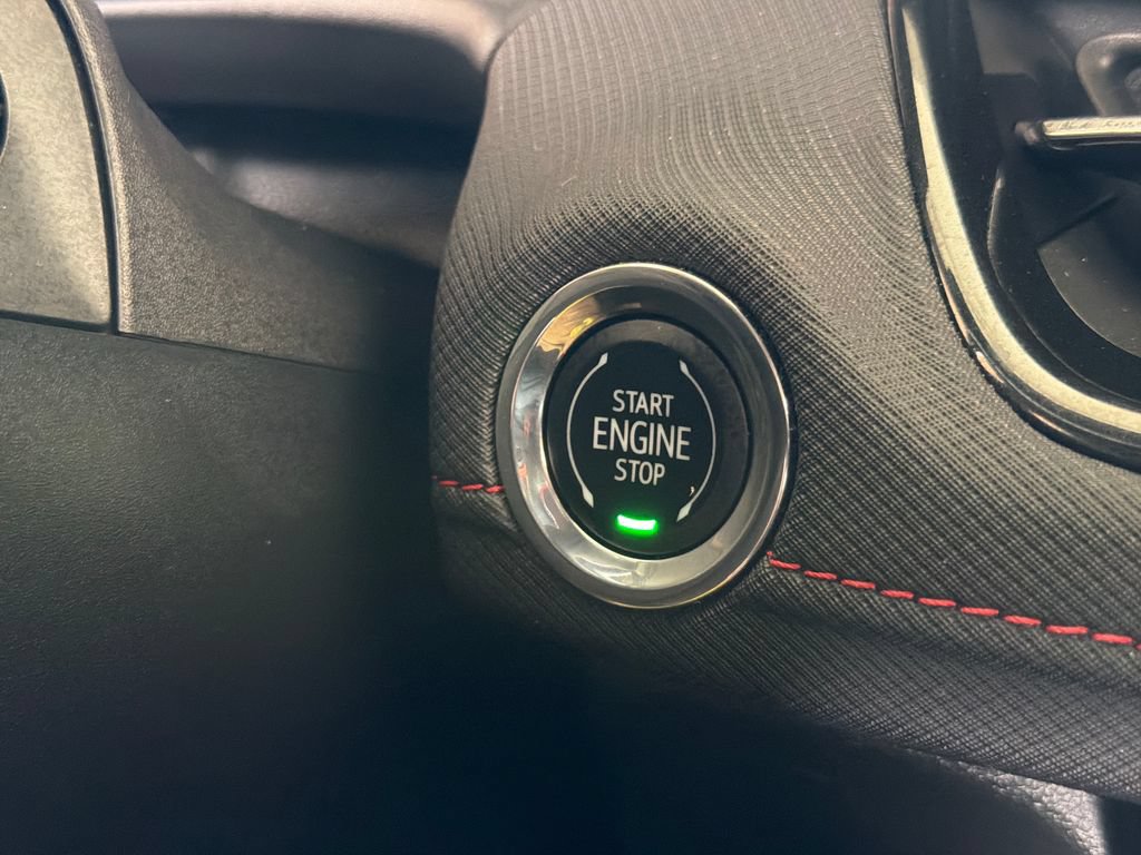 Used 2025 Chevrolet TrailBlazer RS w/ Convenience Package FWD image 6