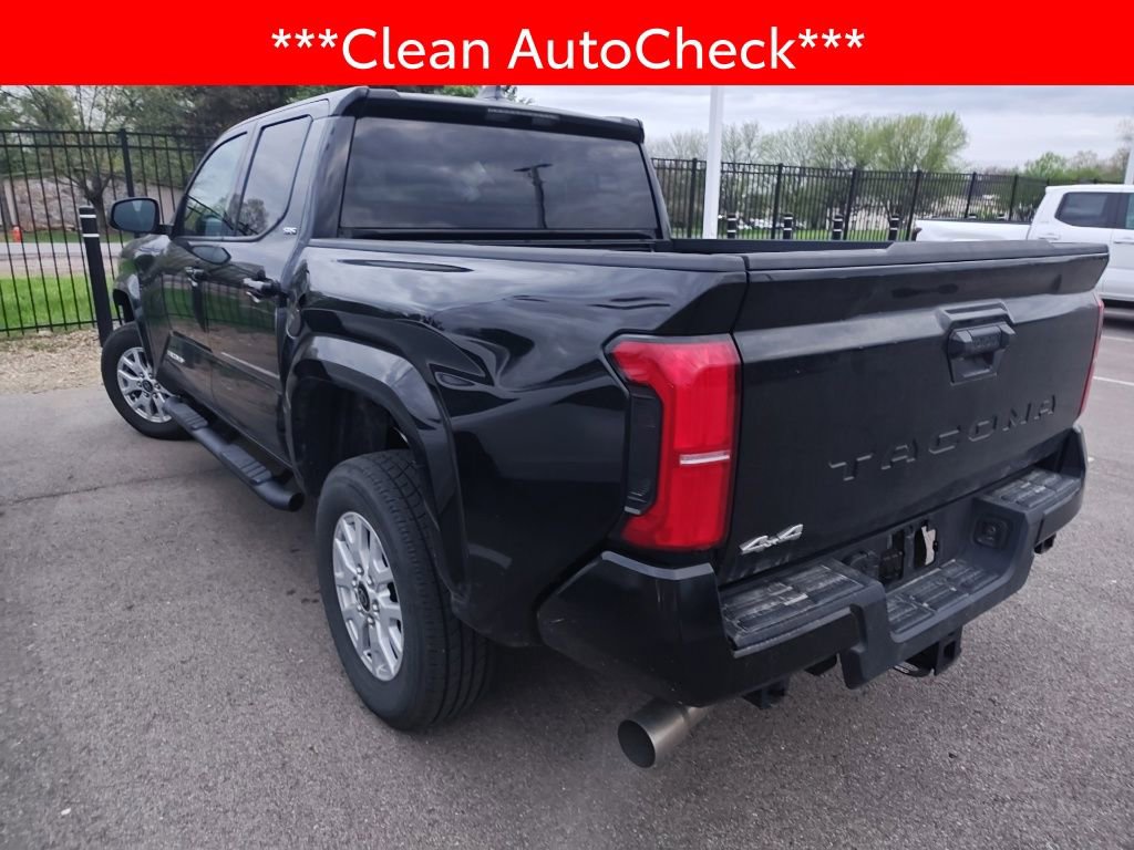 Used 2025 Toyota Tacoma SR5 image 4