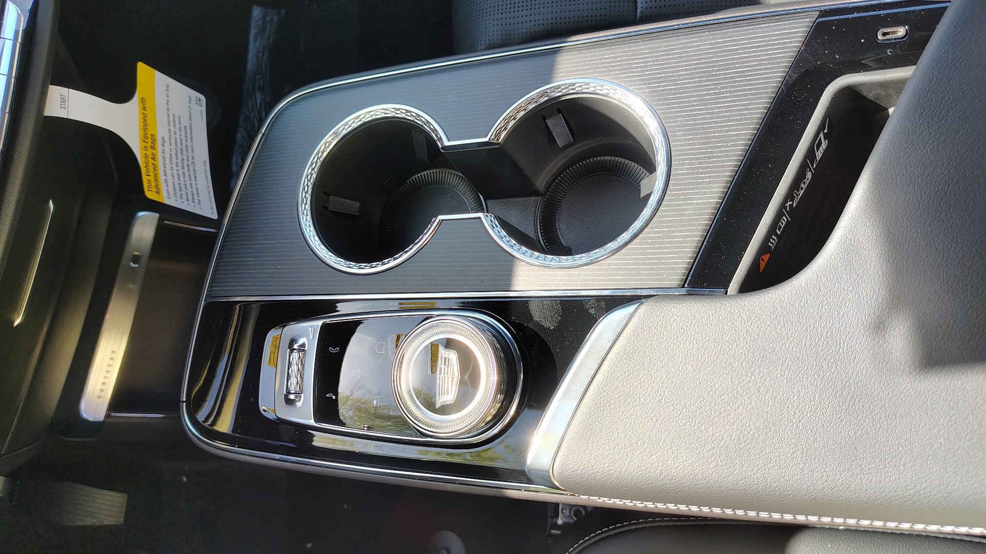 New 2026 Cadillac Lyriq Premium Luxury image 20