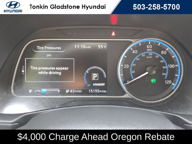 Used 2025 Nissan Leaf S FWD image 27