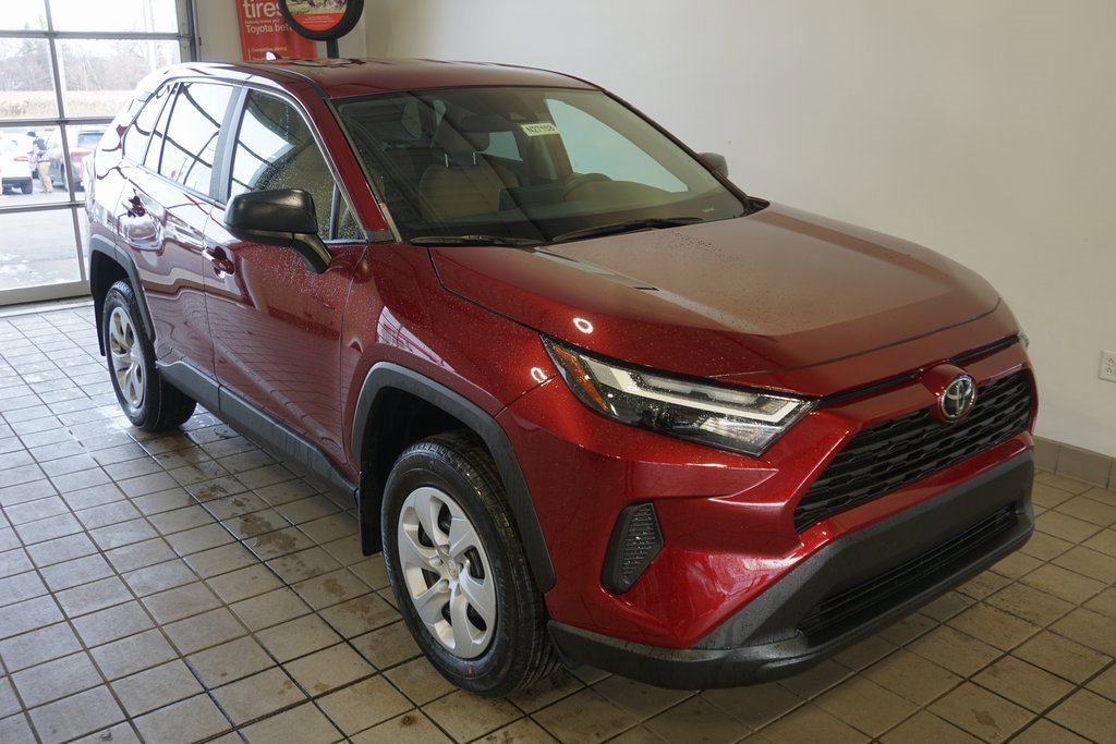 New 2025 Toyota RAV4 LE image 2