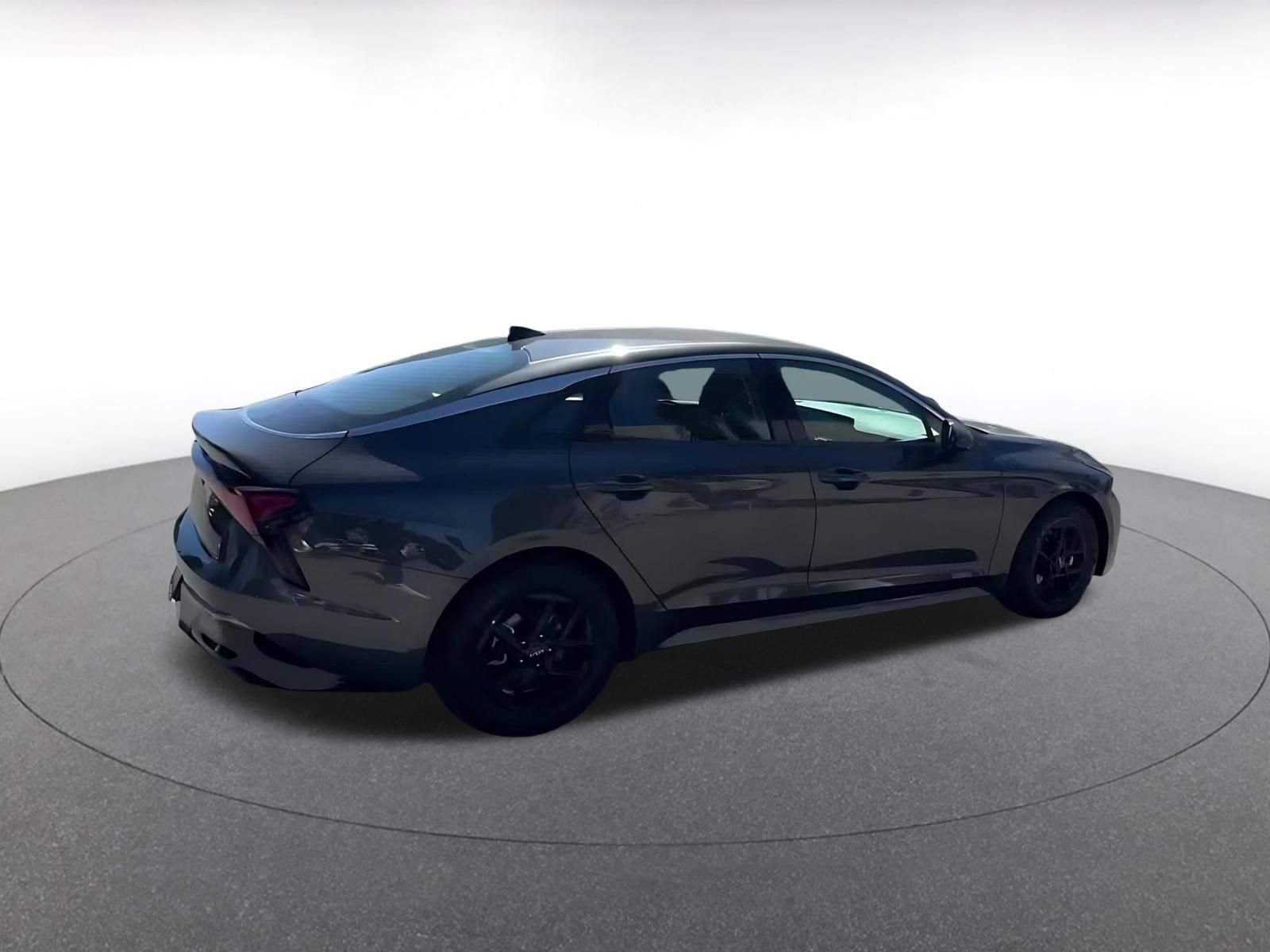 Used 2025 Kia K5 LXS image 15