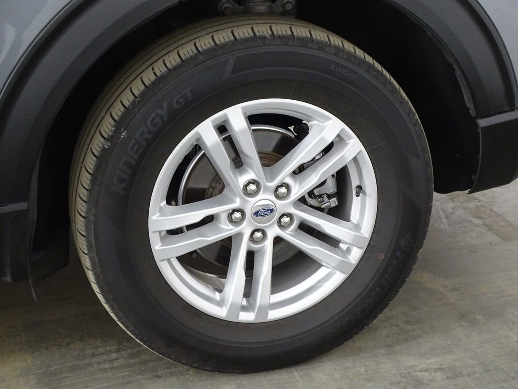 Used 2021 Ford Explorer XLT w/ Equipment Group 202A image 42