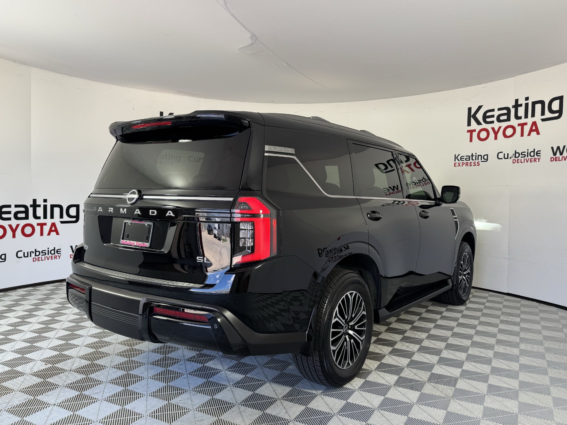 Used 2026 Nissan Armada SL AWD/4WD image 5