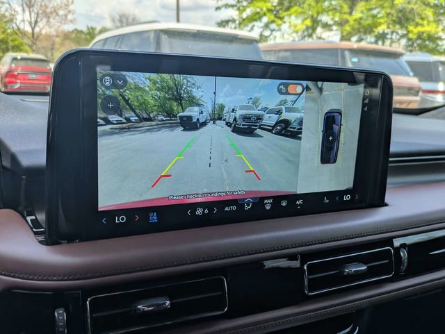 Used 2025 Lincoln Aviator Reserve w/ Jet Appearance Package image 22