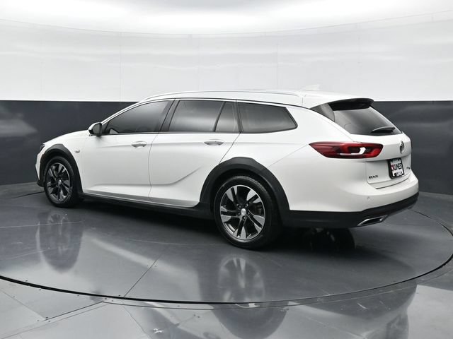 Used 2018 Buick Regal Essence w/ Driver Confidence Package #1 AWD/4WD image 7