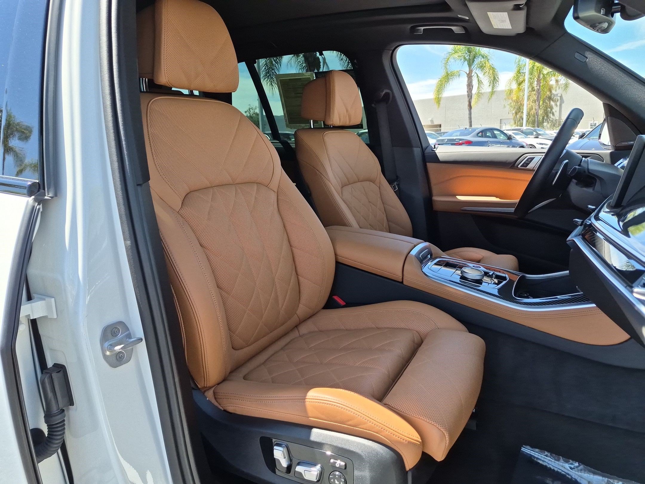 Used 2025 BMW X5 M60i w/ Executive Package AWD/4WD image 33