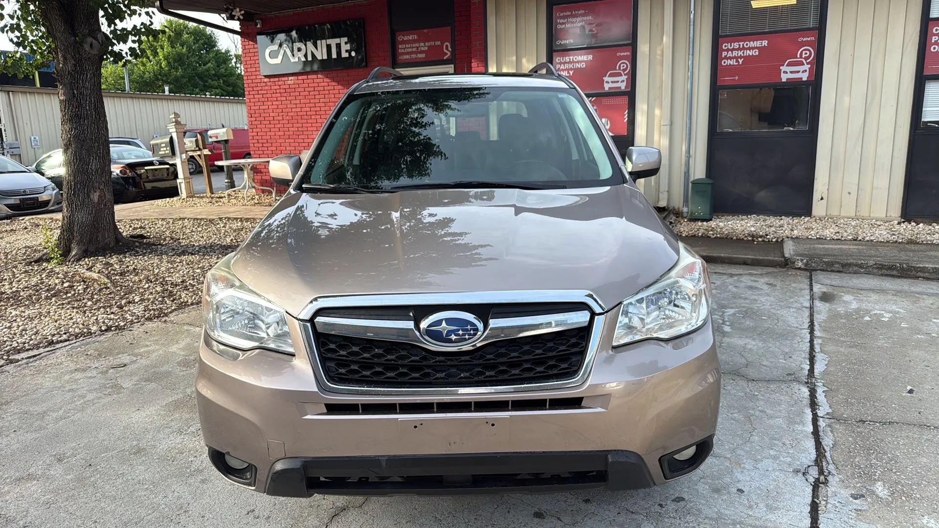Used 2015 Subaru Forester 2.5i Limited AWD/4WD image 2