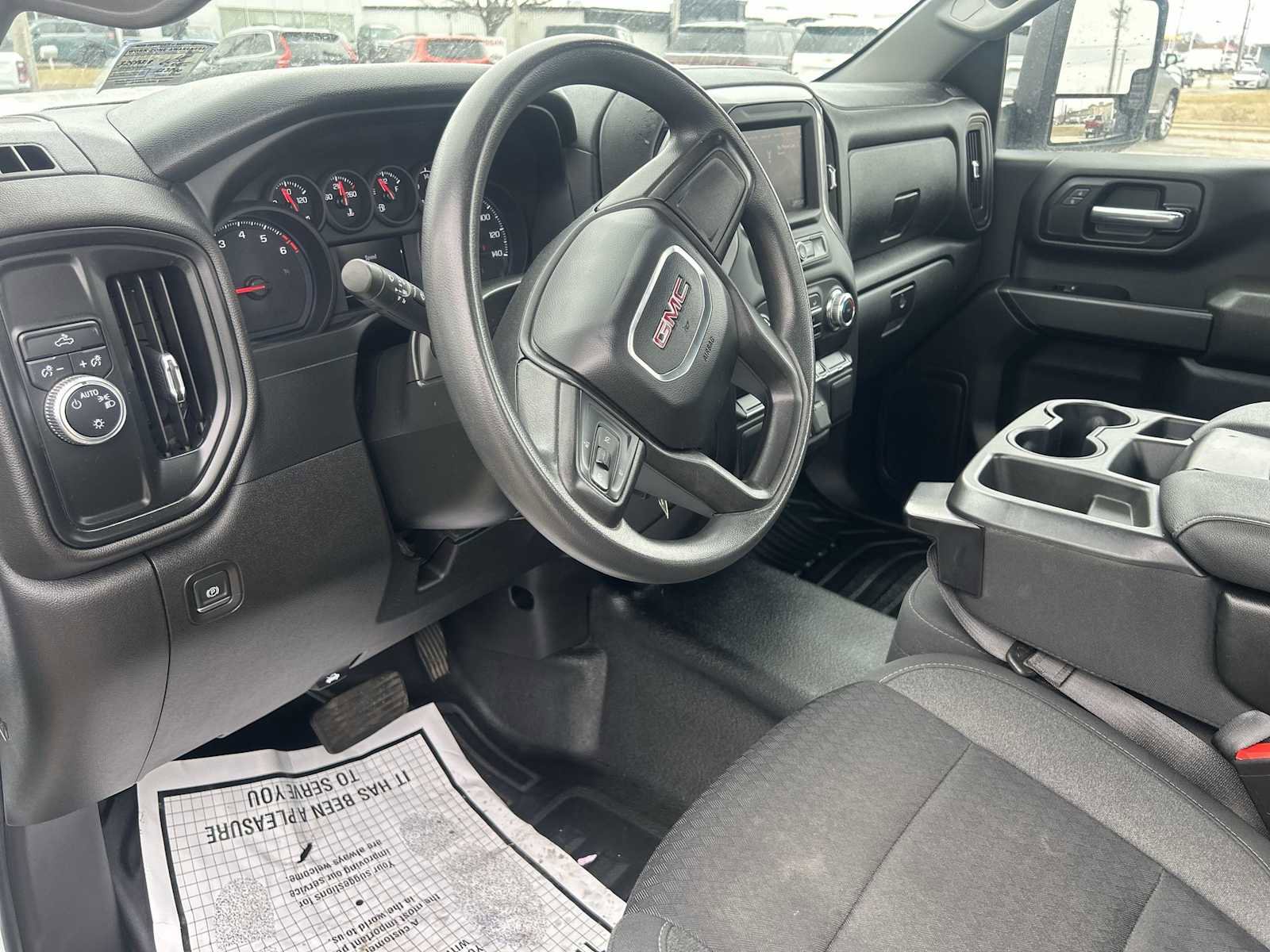 Used 2022 GMC Sierra 2500 Pro w/ Fleet Convenience Package image 10