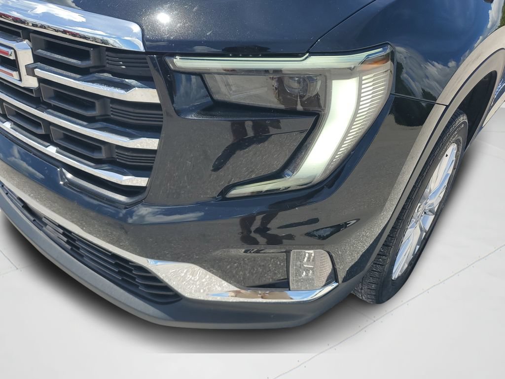 Used 2025 GMC Acadia Elevation w/ Elevation Premium Package FWD image 25