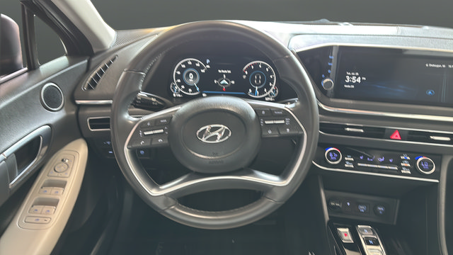 Used 2023 Hyundai Sonata SEL w/ Convenience Package FWD image 16
