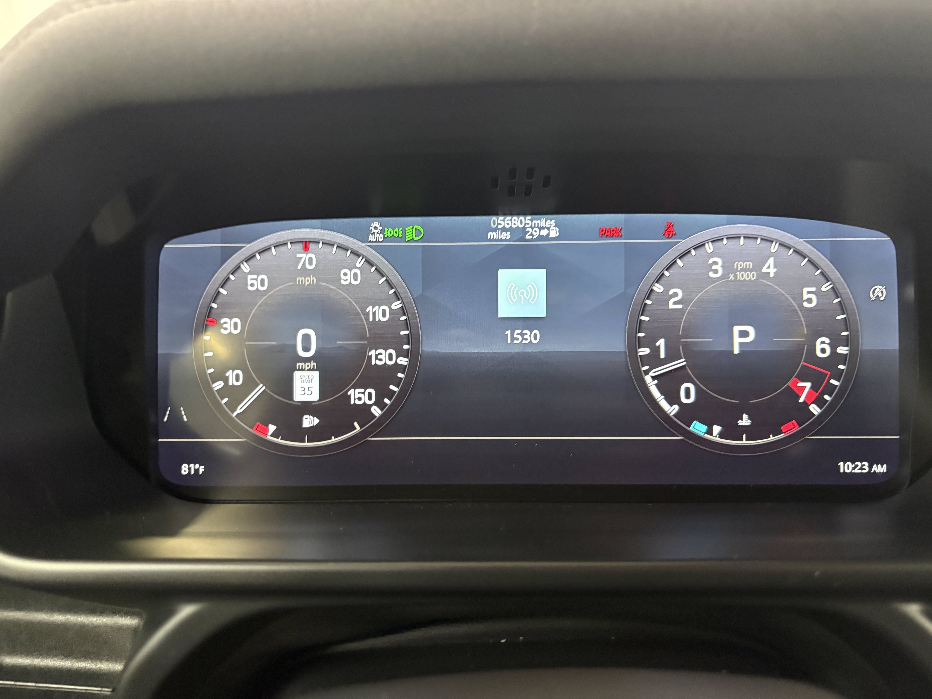 Used 2021 Land Rover Defender 110 X-Dynamic SE AWD/4WD image 34