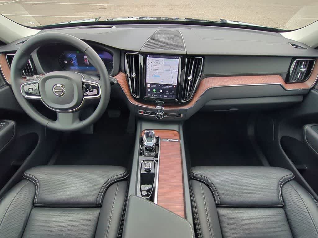 Certified 2024 Volvo XC60 T8 Ultimate w/ Protection Package Premier AWD/4WD image 14