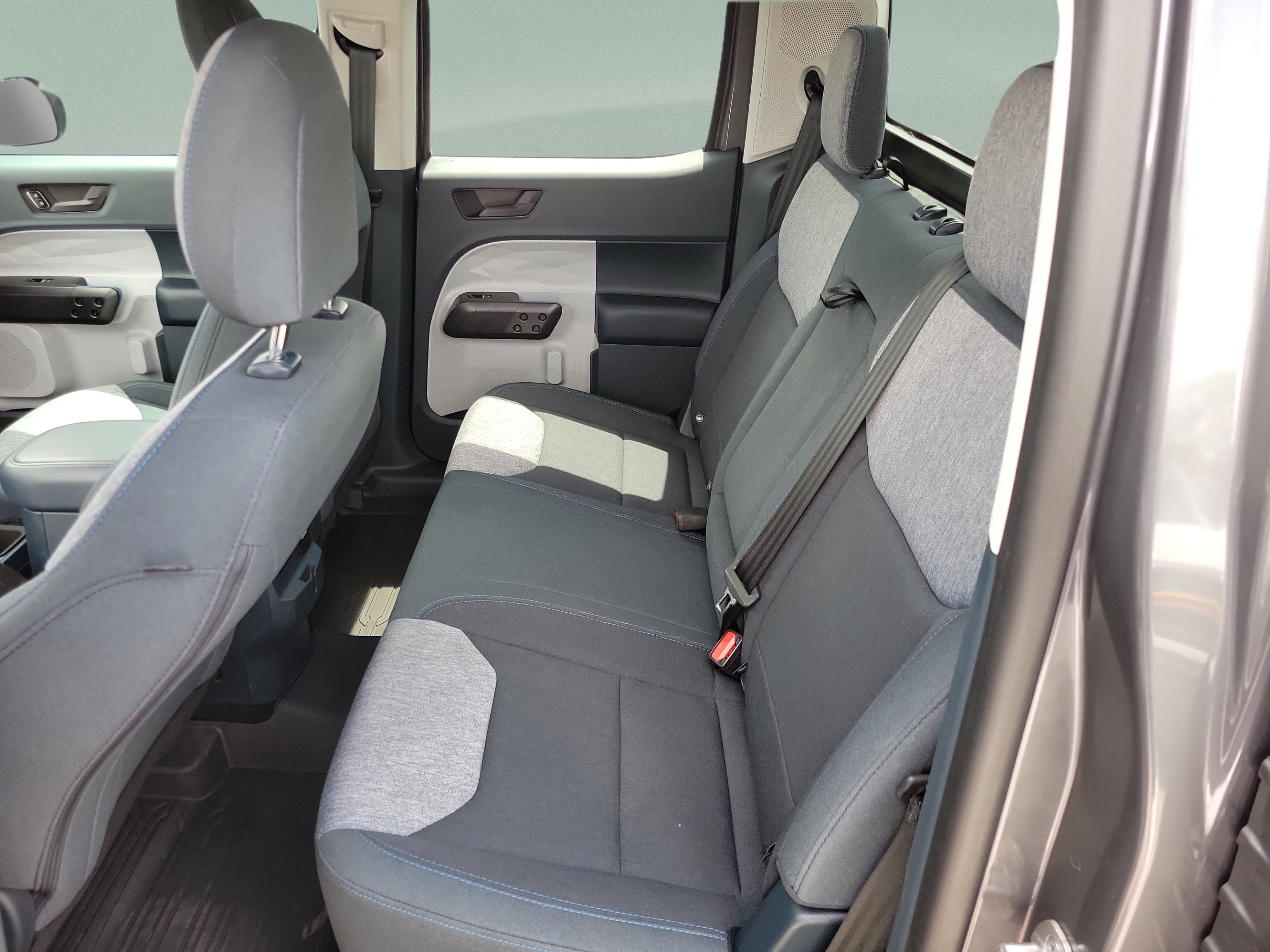 Used 2025 Ford Maverick XLT w/ XLT Luxury Package FWD image 13