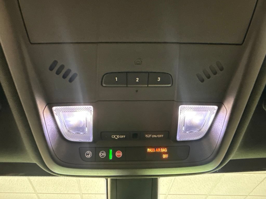 Used 2019 Cadillac XT5 FWD image 23