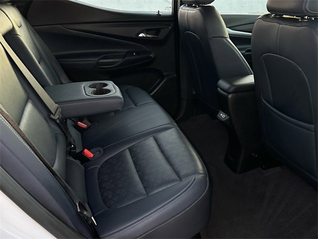 Used 2022 Chevrolet Bolt EUV LT w/ Convenience Package image 16