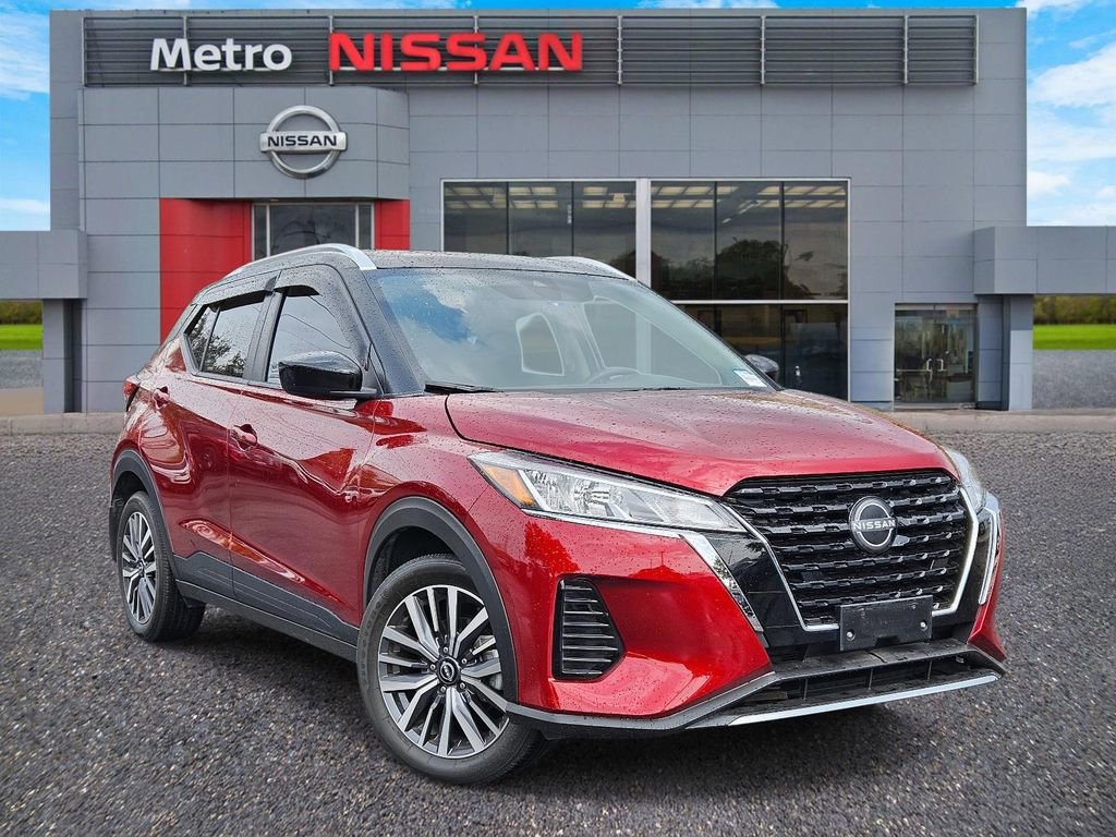Used 2024 Nissan Kicks SV