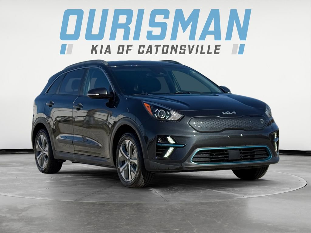 Used 2022 Kia Niro EX w/ Cold Weather Package