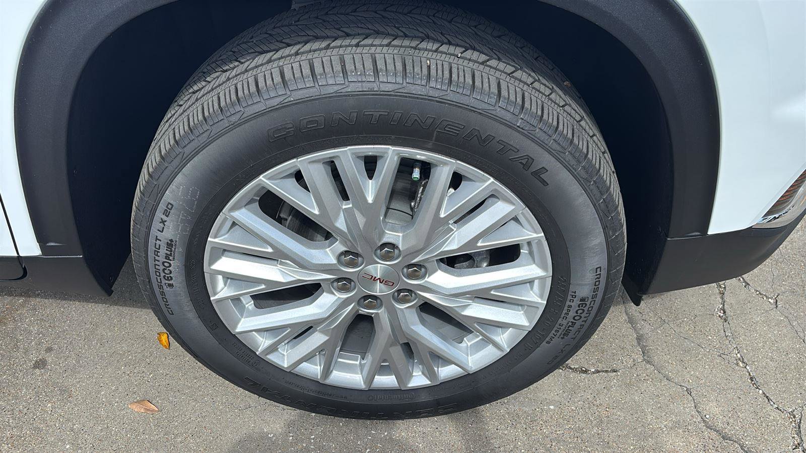 New 2026 GMC Acadia Elevation w/ Elevation Premium Package FWD image 9