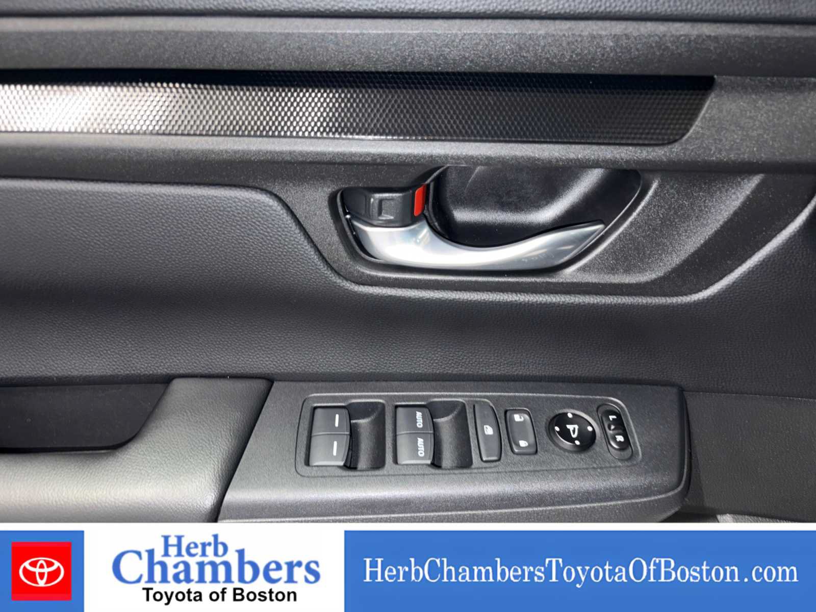 Used 2023 Honda CR-V EX image 14