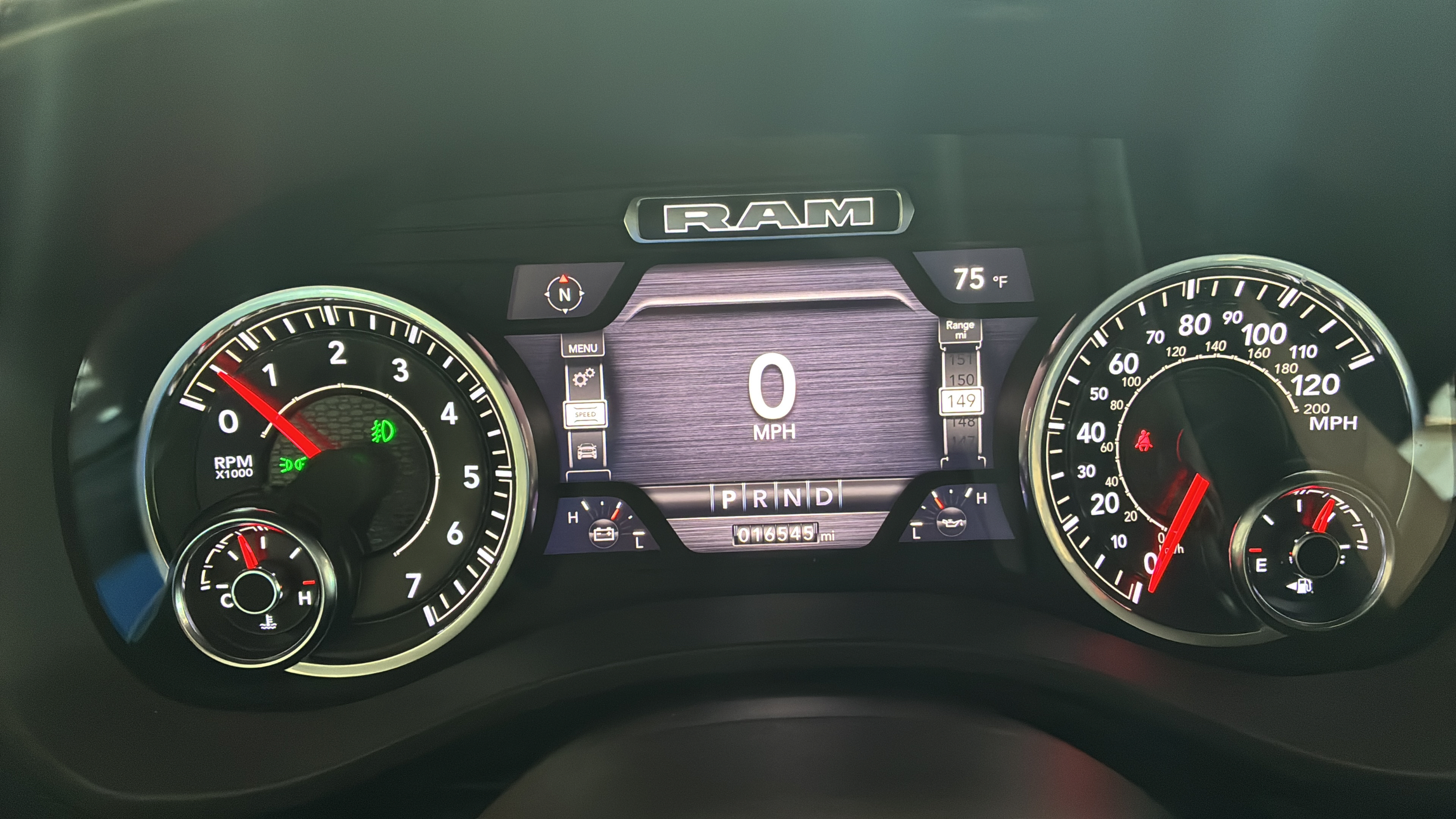 Used 2023 RAM 1500 Laramie AWD/4WD image 14