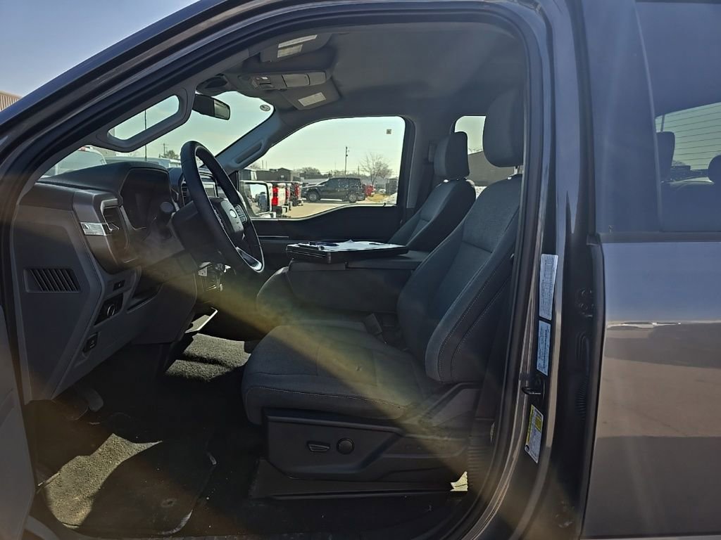 Used 2025 Ford F150 XLT w/ Equipment Group 301A Standard image 8