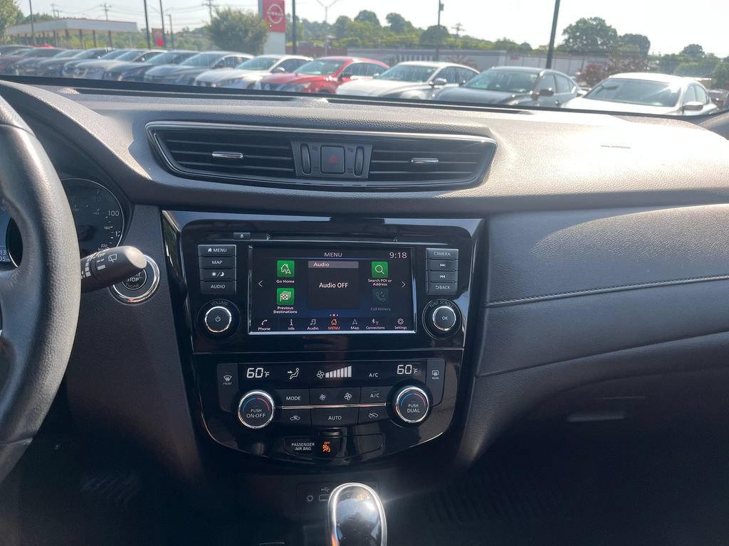 Used 2019 Nissan Rogue SV w/ Premium Package FWD image 15