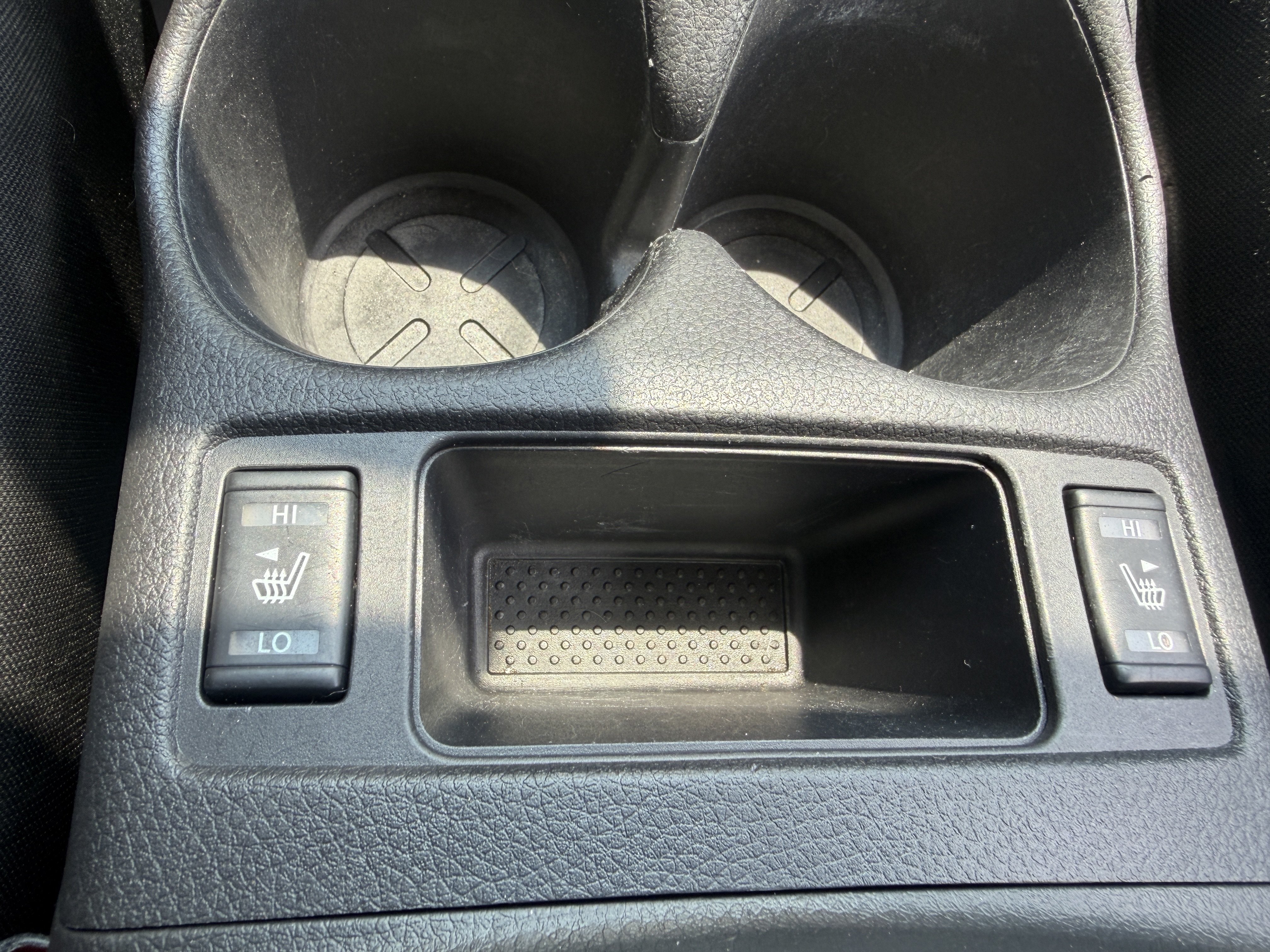 Used 2018 Nissan Rogue SV FWD image 42