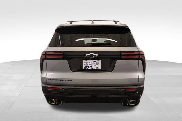 New 2026 Chevrolet Traverse LT w/ Midnight/Sport Edition image 3