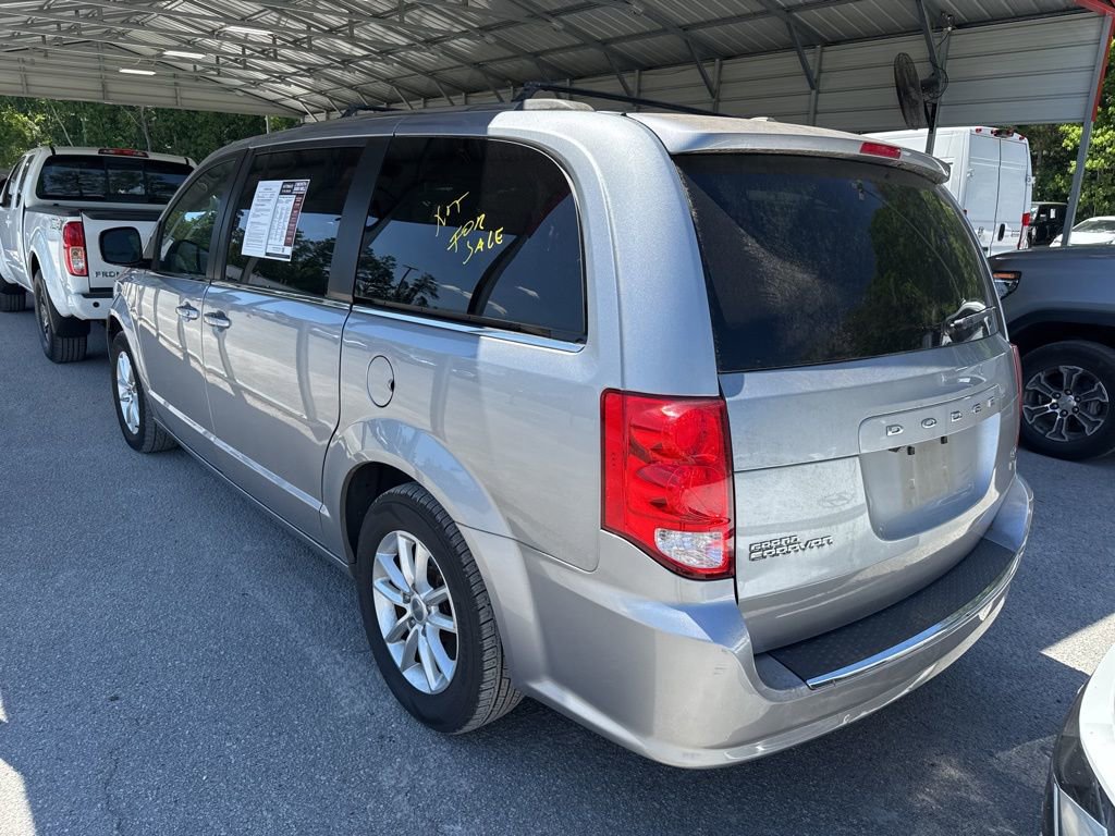 Used 2018 Dodge Grand Caravan SXT image 4