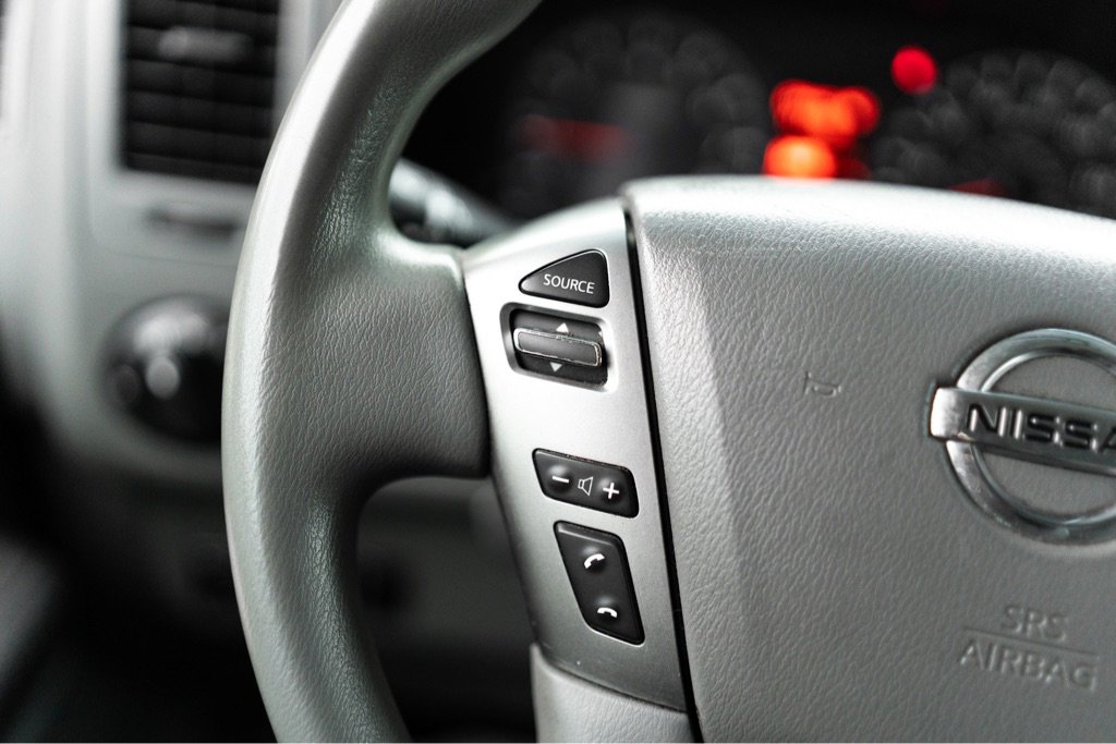 Used 2020 Nissan NV 2500 SV image 9