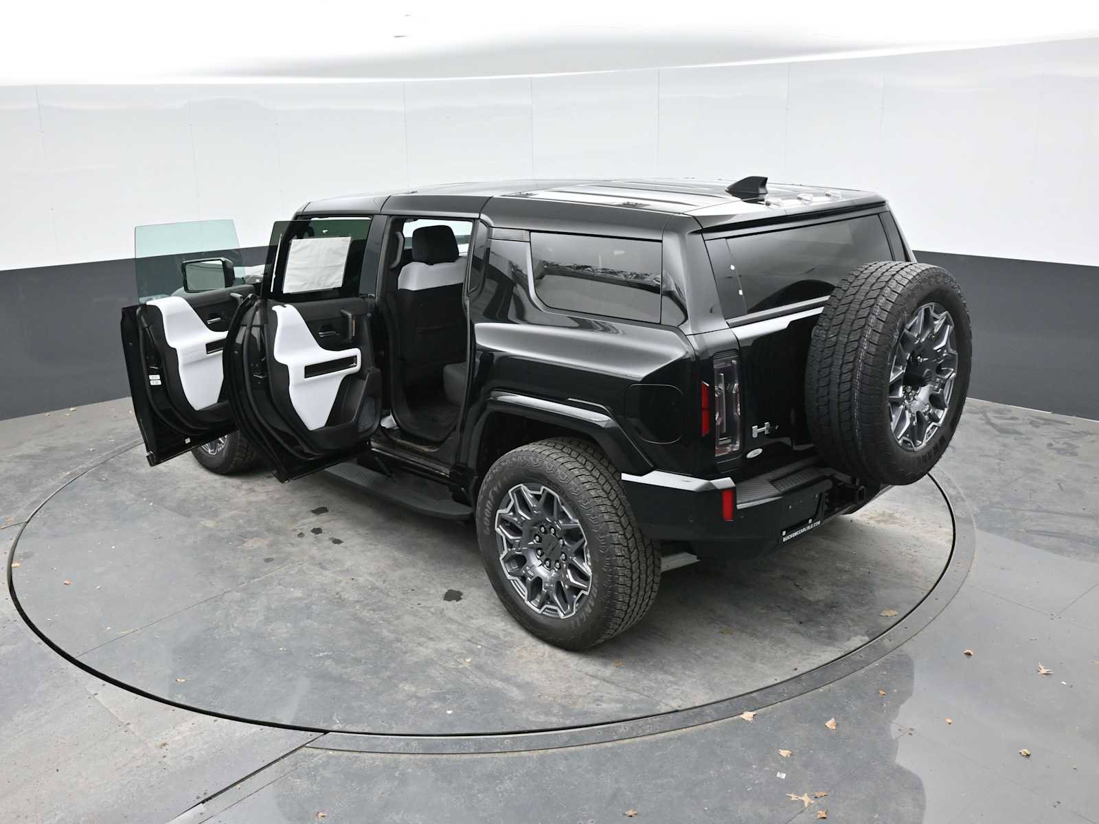 New 2025 GMC Hummer EV 3X image 50