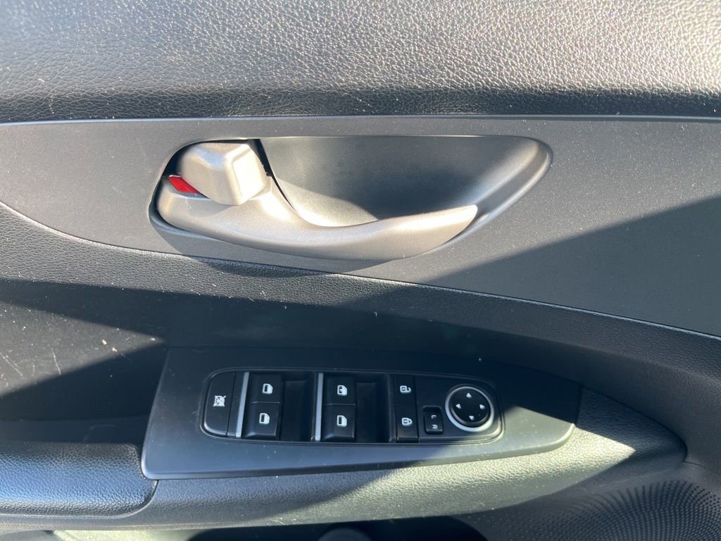 Used 2019 Kia Forte LXS image 52