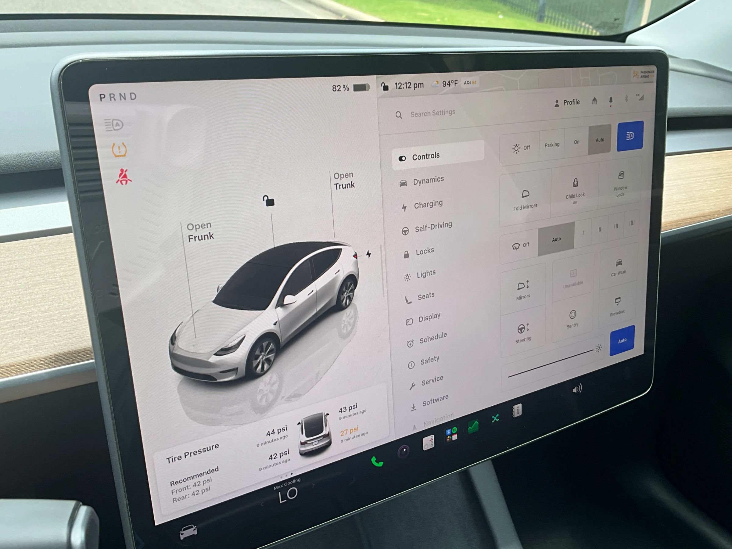 Used 2023 Tesla Model Y Long Range AWD/4WD image 25
