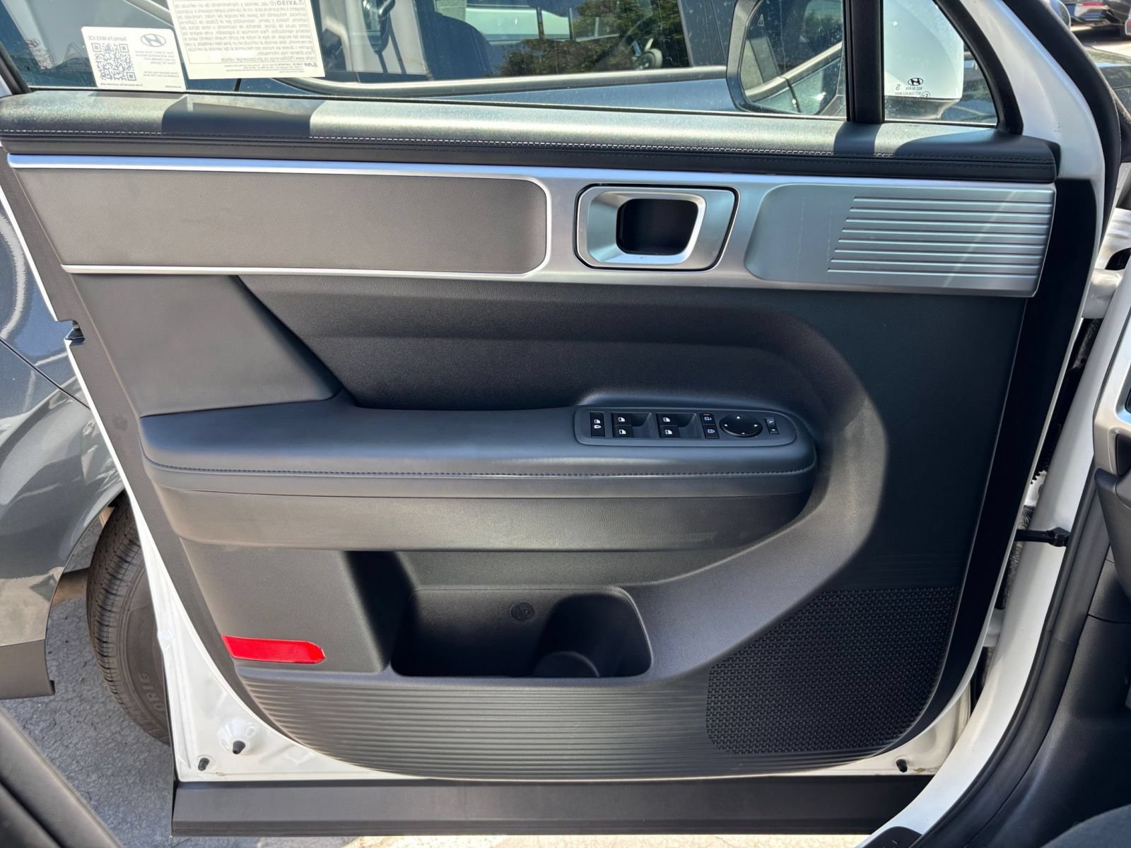 Used 2026 Hyundai Santa Fe SEL AWD/4WD image 18