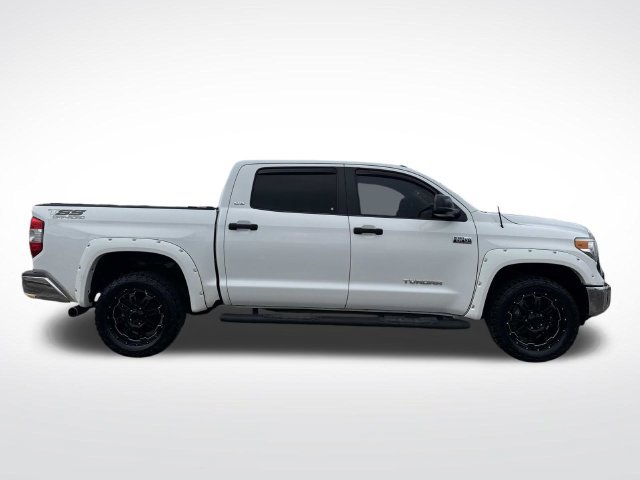 Used 2014 Toyota Tundra SR5 w/ SR5 Upgrade Package AWD/4WD image 12