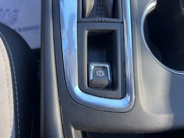 Used 2020 Chevrolet Equinox LS w/ LS Convenience Package image 22