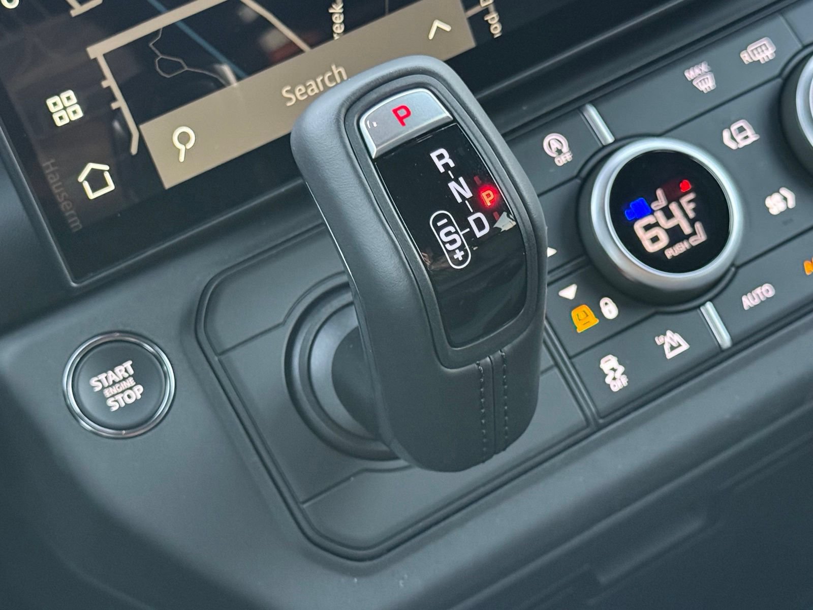 New 2026 Land Rover Defender 110 S AWD/4WD image 28