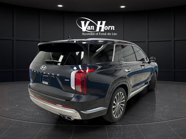 Used 2024 Hyundai Palisade Calligraphy AWD/4WD image 3
