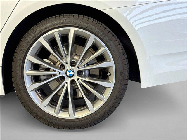 Used 2023 BMW 530i RWD image 29