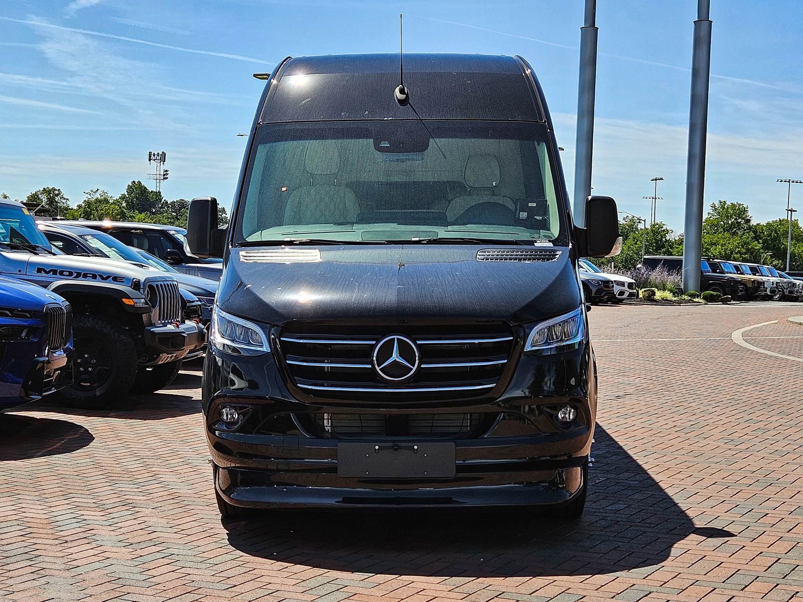 New 2024 Mercedes-Benz Sprinter 3500 image 8