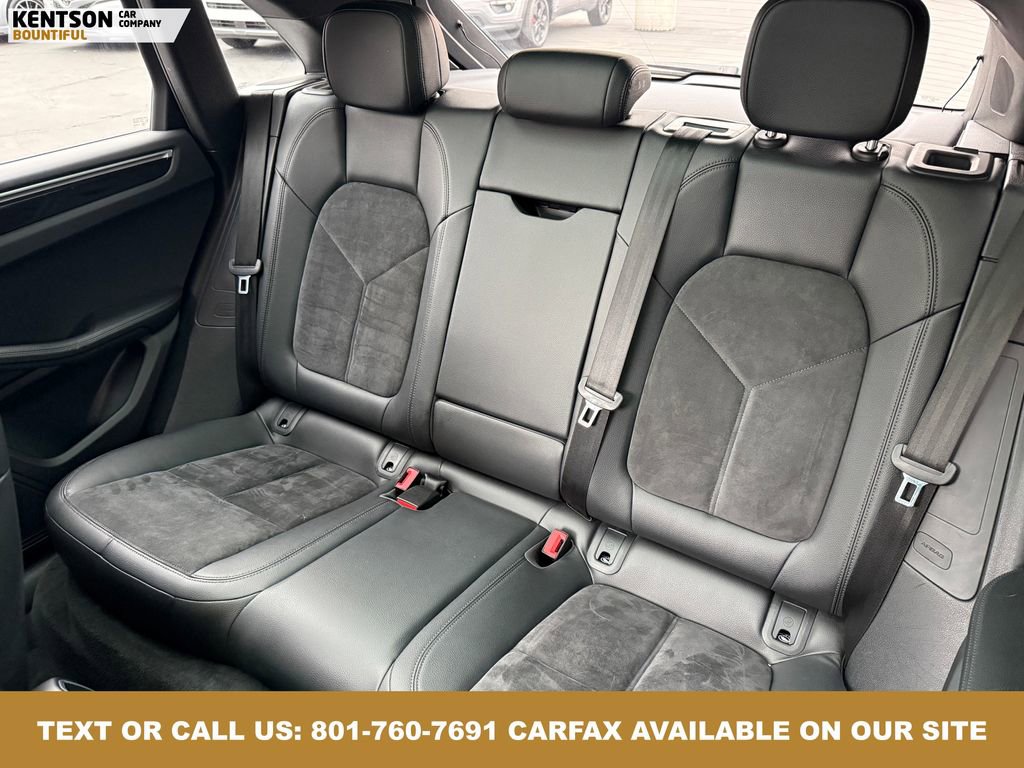 Used 2018 Porsche Macan Base image 34