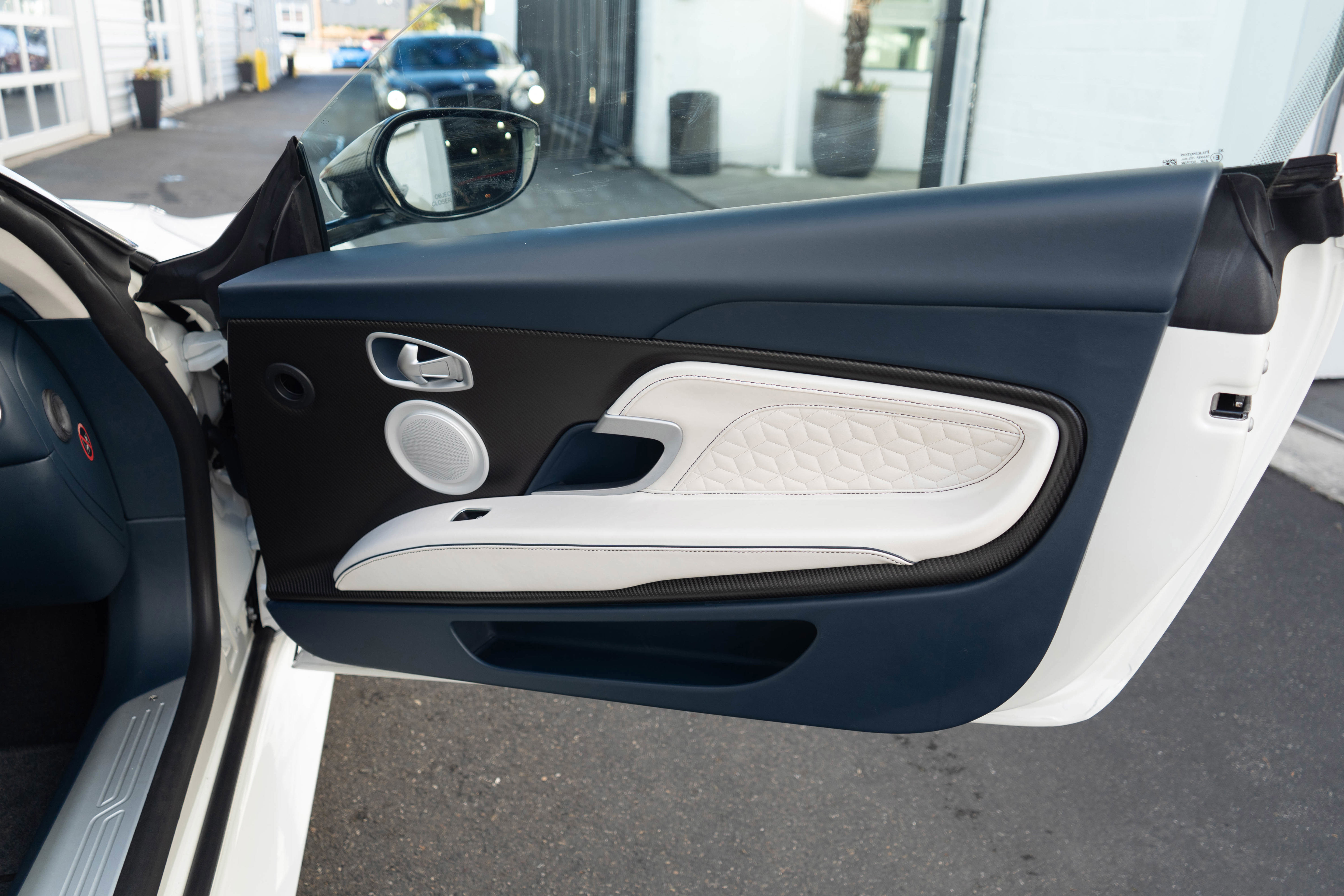 Used 2019 Aston Martin DBS Superleggera image 29