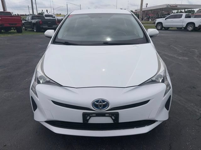Used 2016 Toyota Prius Two FWD image 2