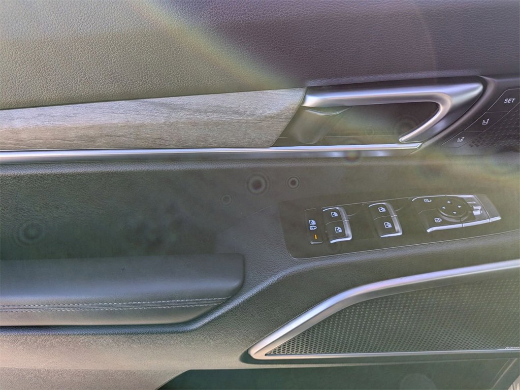 Used 2022 Kia Telluride SX w/ SX Prestige Package image 10